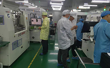 在線分板機2臺